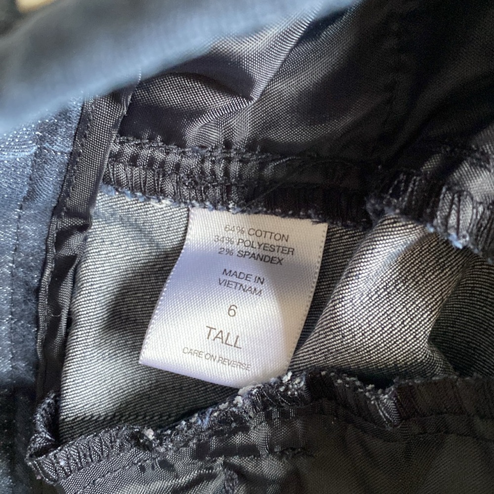 🟡 BOGO New York & Company Stretch Bootcut Jeans - Picture 4 of 4